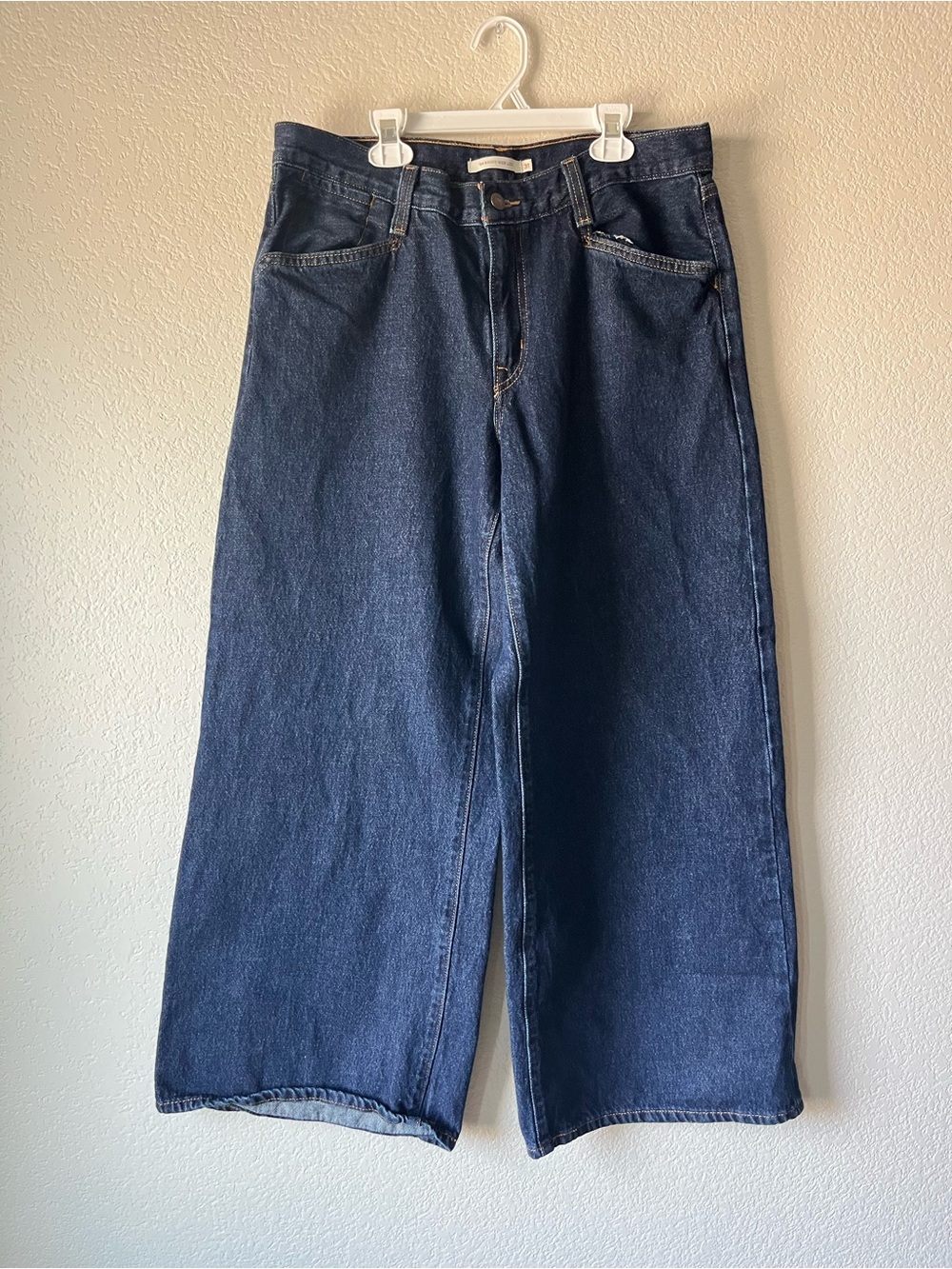 NWOT Levi’s Wide-Leg Low Rise 94 Baggy Dark Blue Women's Jeans